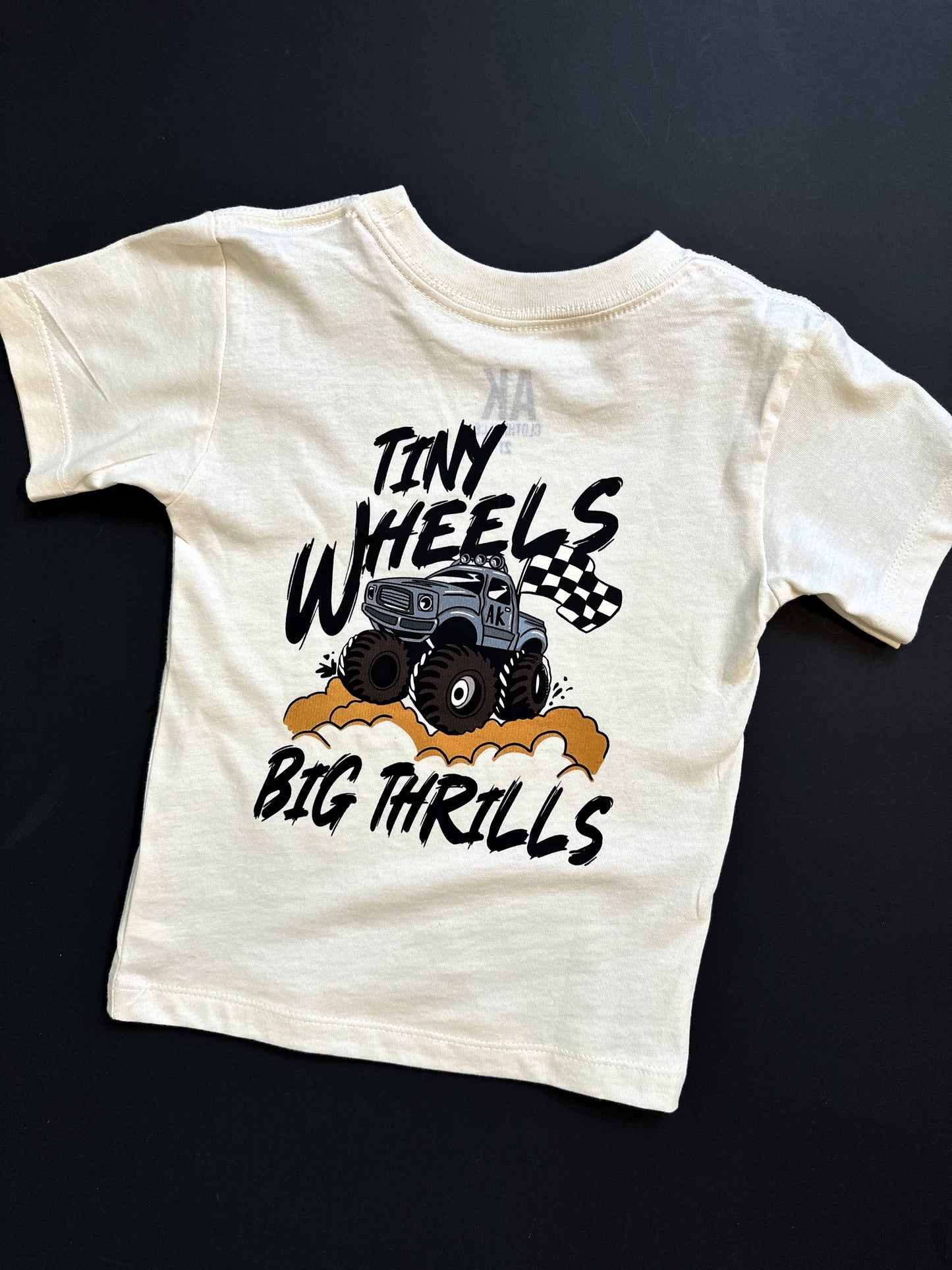 Big Thrills Tee